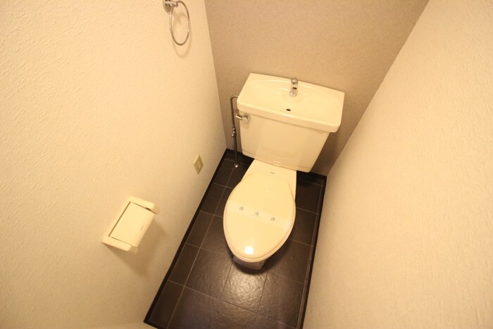 アイリスウエストの物件内観写真