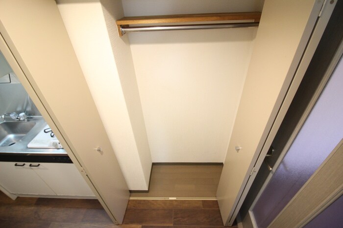 アイリスウエストの物件内観写真