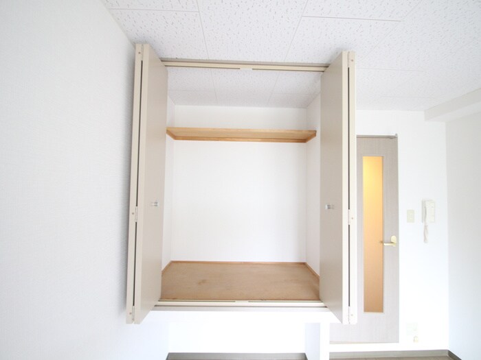 アイリスウエストの物件内観写真