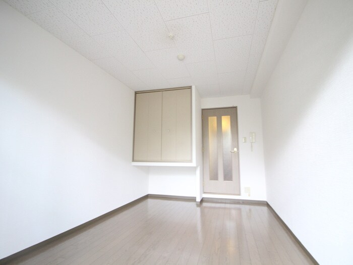 アイリスウエストの物件内観写真