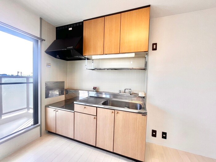 栗東ハイツＡの物件内観写真