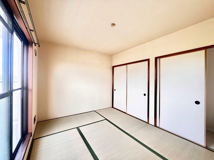 栗東ハイツＡの物件内観写真