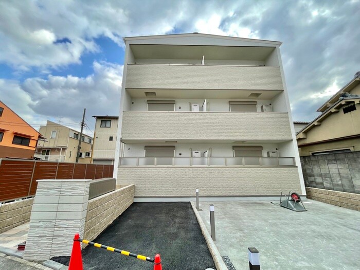 クリエオーレ滝ノ町の物件外観写真