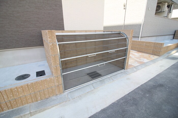 Ｓｕｎ　Ｍｏｏｎ武庫之荘Ⅱ番館の物件外観写真