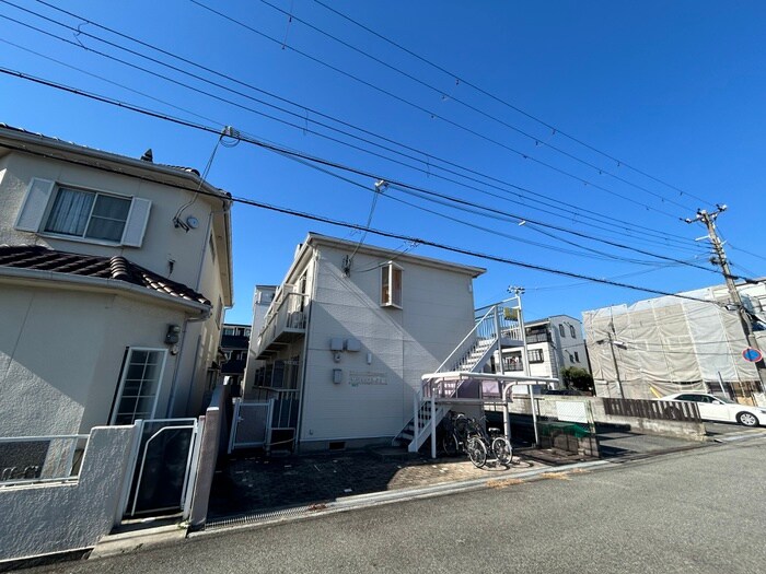 サンハウス 甲子園の物件外観写真