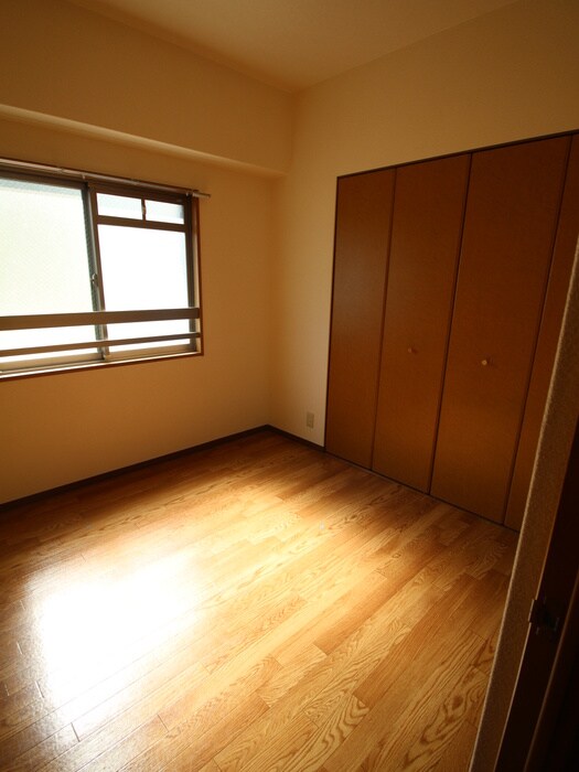 グラマシー立売堀の物件内観写真