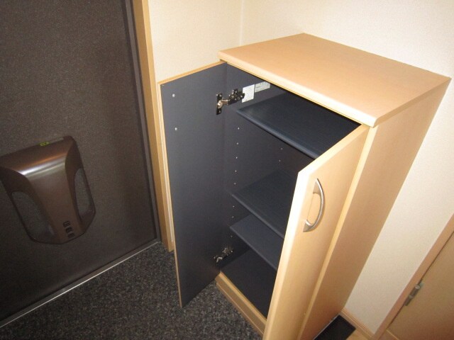 梅町マンションの物件内観写真