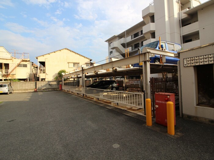 リベラルパレス城東Ａ棟の物件外観写真