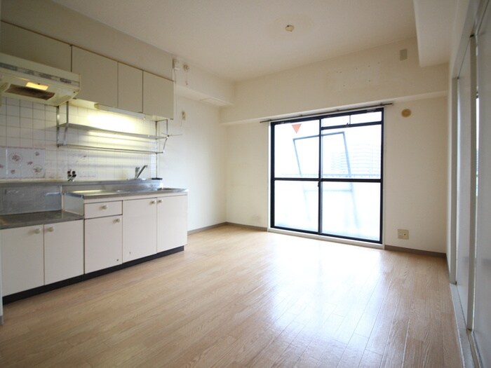 リベラルパレス城東Ａ棟の物件内観写真