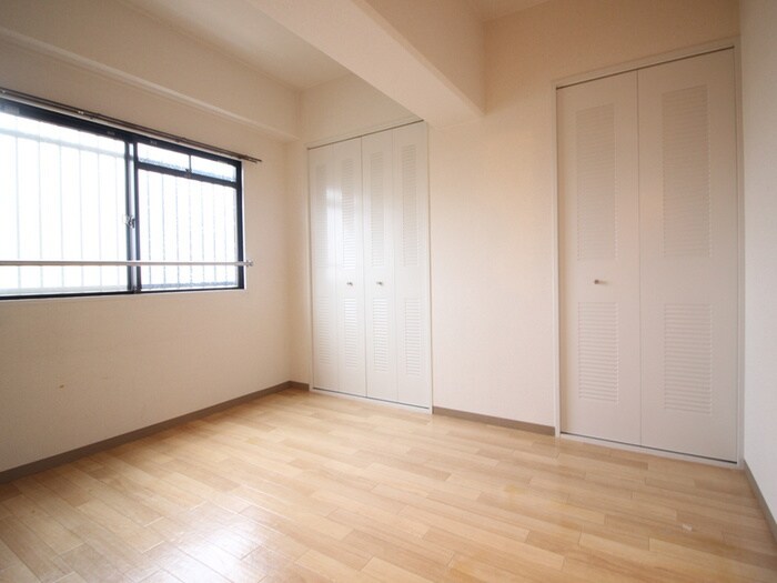 リベラルパレス城東Ａ棟の物件内観写真