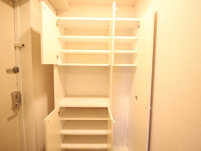 リベラルパレス城東Ａ棟の物件内観写真