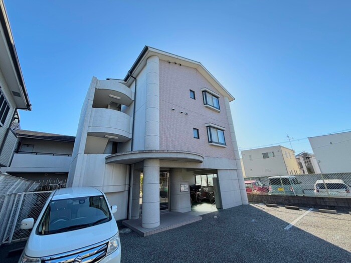 チェリ－ハイツの物件外観写真