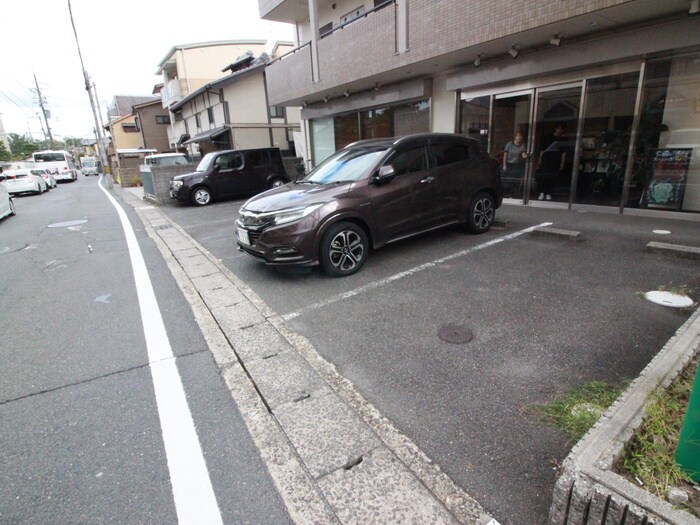 八番館の物件外観写真