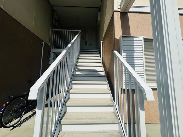 ファミ－ル仁川Ⅱの物件外観写真