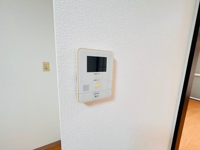 ファミ－ル仁川Ⅱの物件内観写真