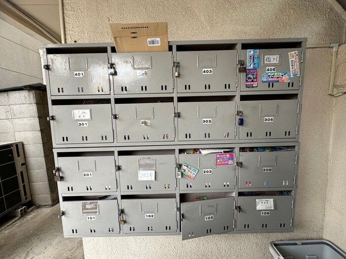 山口ビルの物件外観写真