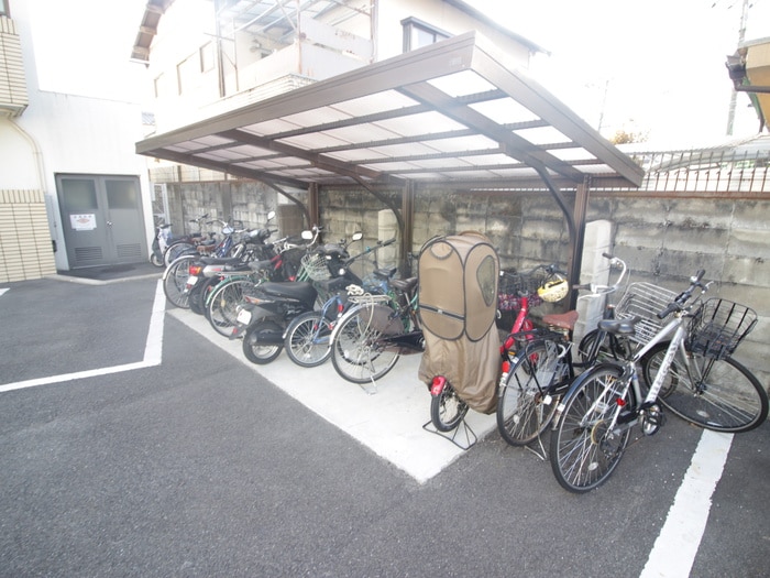 エントピア桂の物件外観写真