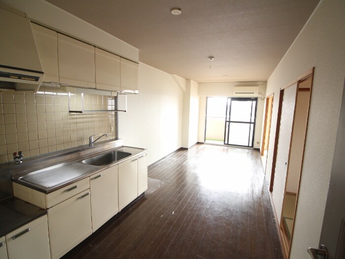 ベルベデ－ル向日町の物件内観写真