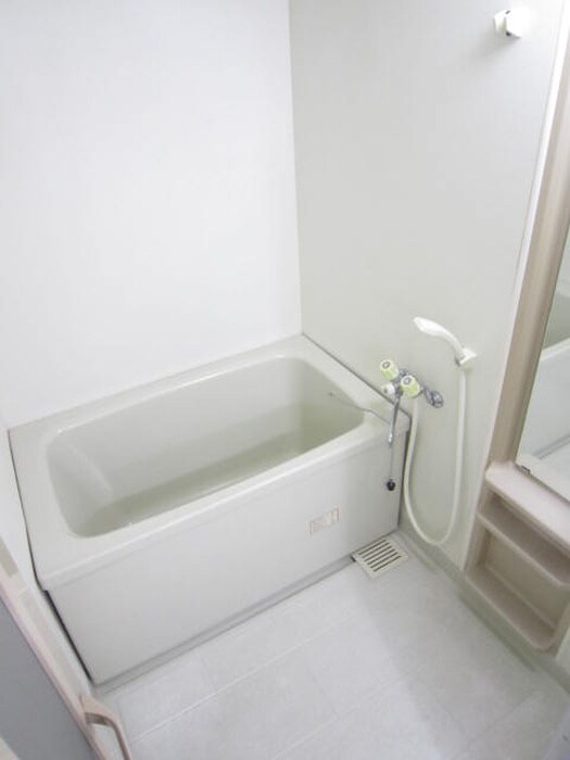 ベルベデ－ル向日町の物件内観写真