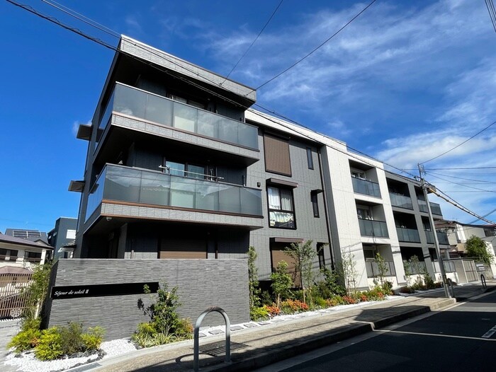 ｾｼﾞｭｰﾙ ﾄﾞ ｿﾚｲﾕⅡ Ｂ棟の物件外観写真