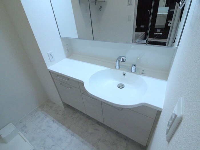 ｾｼﾞｭｰﾙ ﾄﾞ ｿﾚｲﾕⅡ Ｂ棟の物件内観写真