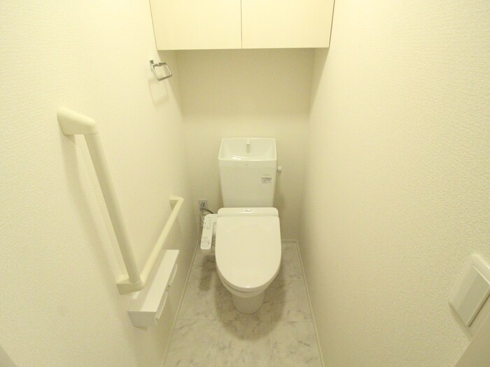 ｾｼﾞｭｰﾙ ﾄﾞ ｿﾚｲﾕⅡ Ｂ棟の物件内観写真