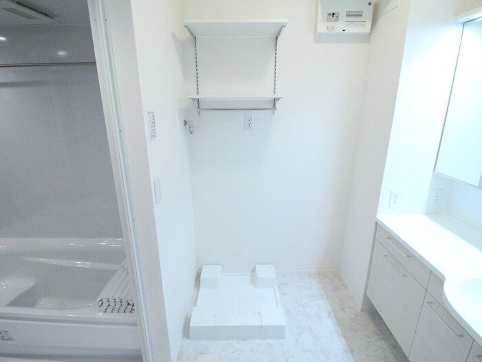 ｾｼﾞｭｰﾙ ﾄﾞ ｿﾚｲﾕⅡ Ｂ棟の物件内観写真