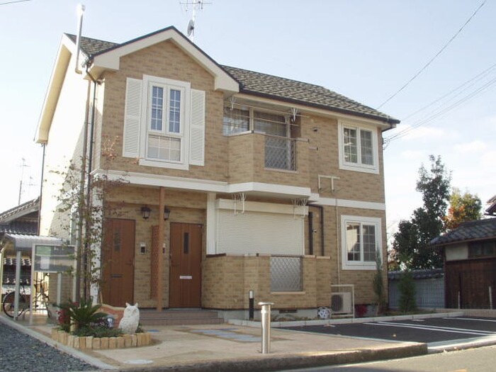 ブルースカイⅡの物件外観写真