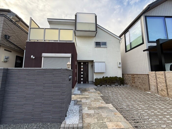 千里園３丁目戸建の物件外観写真