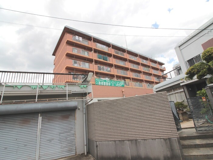 リアライズ住道南の物件外観写真