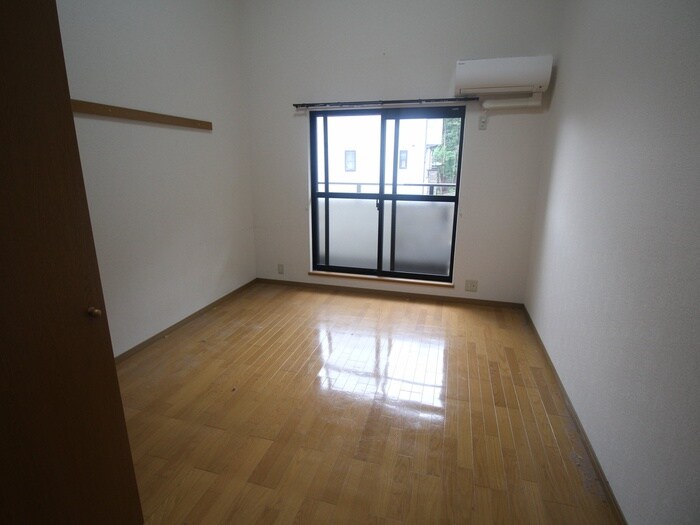 プレベール千里中央の物件内観写真