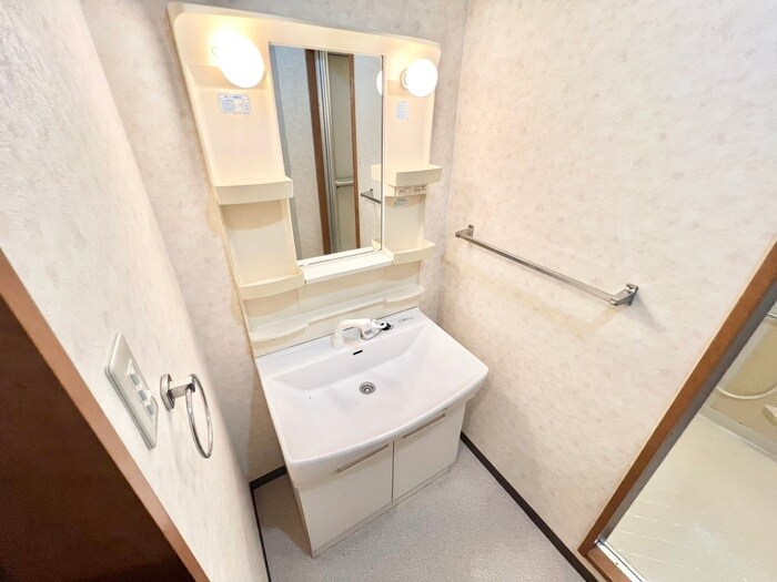 エクレ－ル西井の物件内観写真