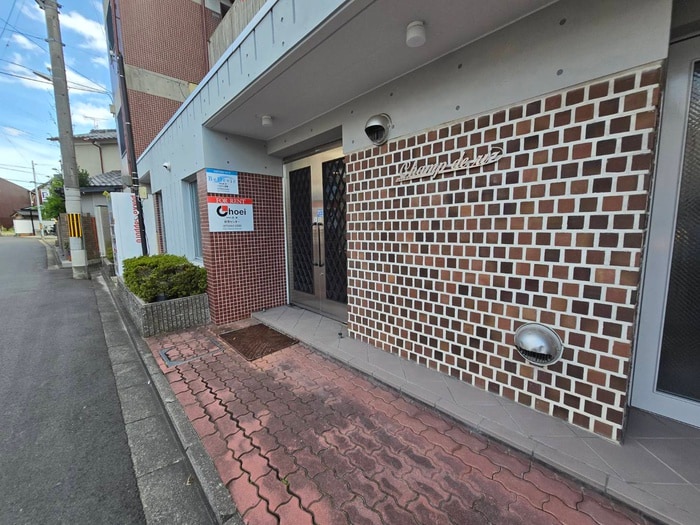 シャン・デ・リの物件外観写真