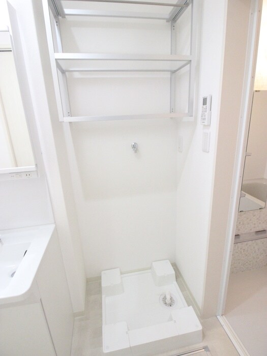 ﾌｫﾚｽﾄｸﾘｴｵｰﾚ上島町弐番館の物件内観写真