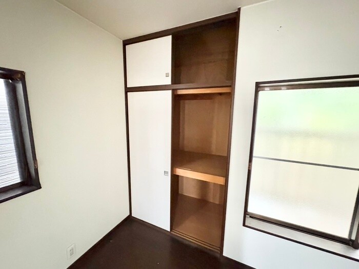 太秦木ノ下町貸家の物件内観写真