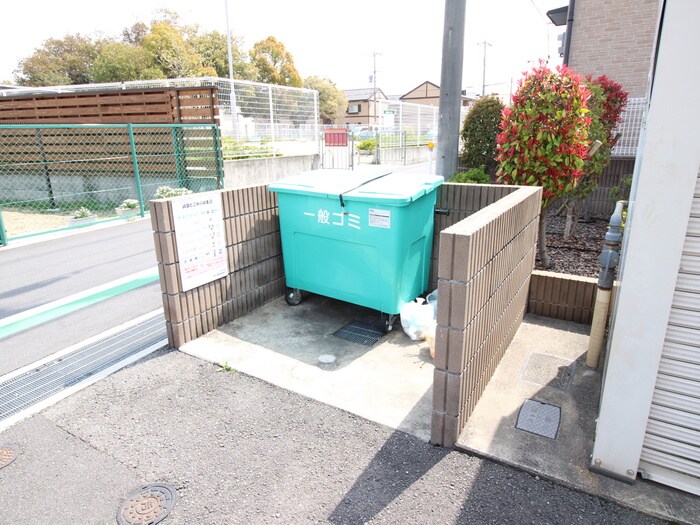 エン・フィ－ルド大饗の物件外観写真