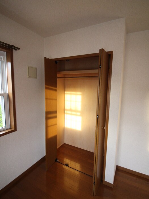 エン・フィ－ルド大饗の物件内観写真