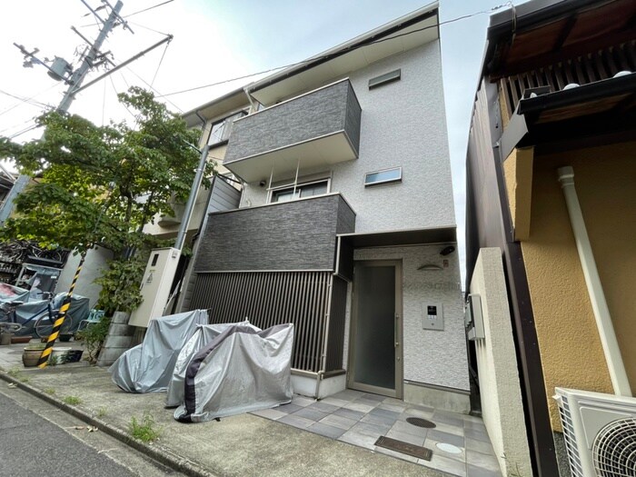 エントランスライフ上門前の物件外観写真