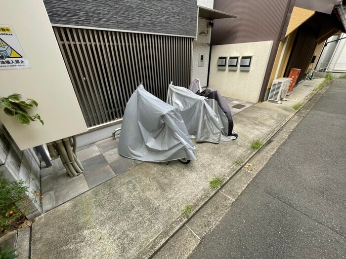 エントランスライフ上門前の物件外観写真