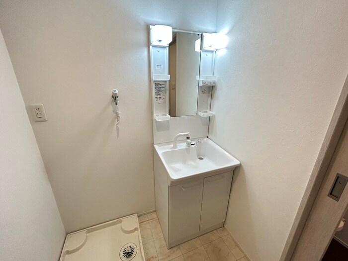 エントランスライフ上門前の物件内観写真