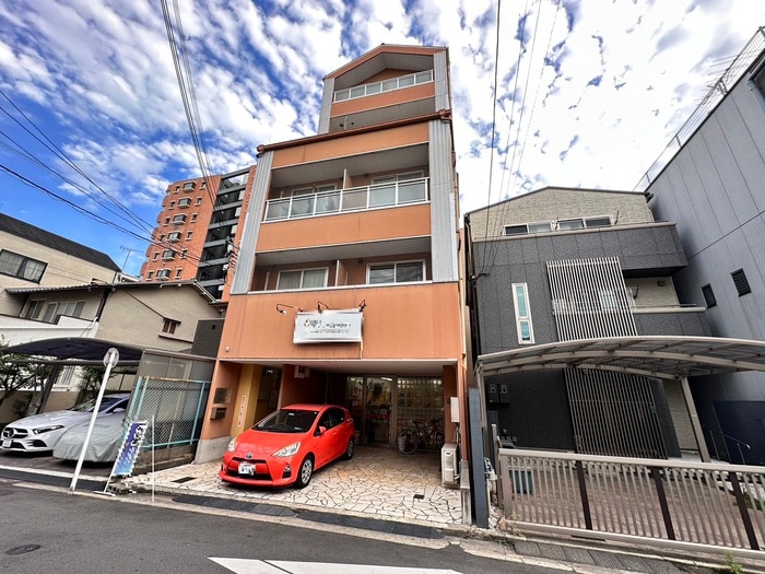 アルカス二条の物件外観写真