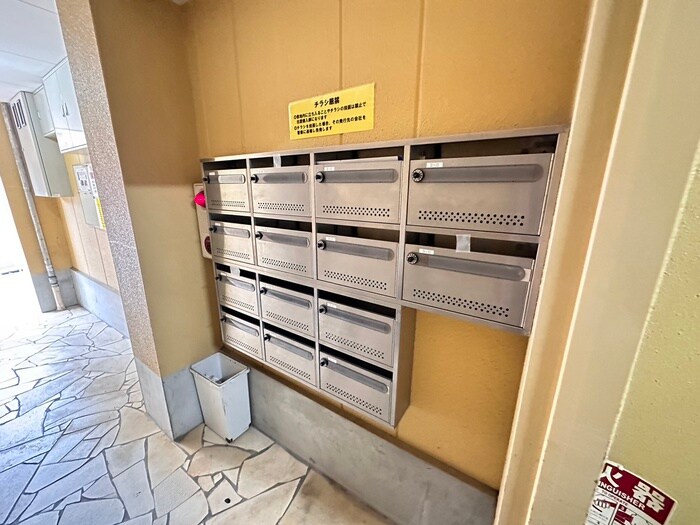 アルカス二条の物件外観写真