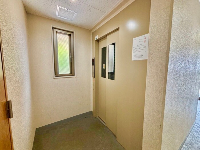 Ｗｅｓｔ Ｌａｎｄ Ｋの物件外観写真