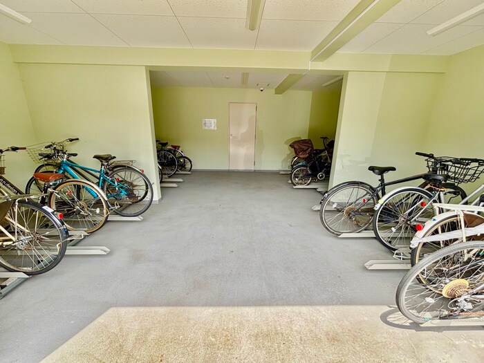 Ｗｅｓｔ Ｌａｎｄ Ｋの物件外観写真