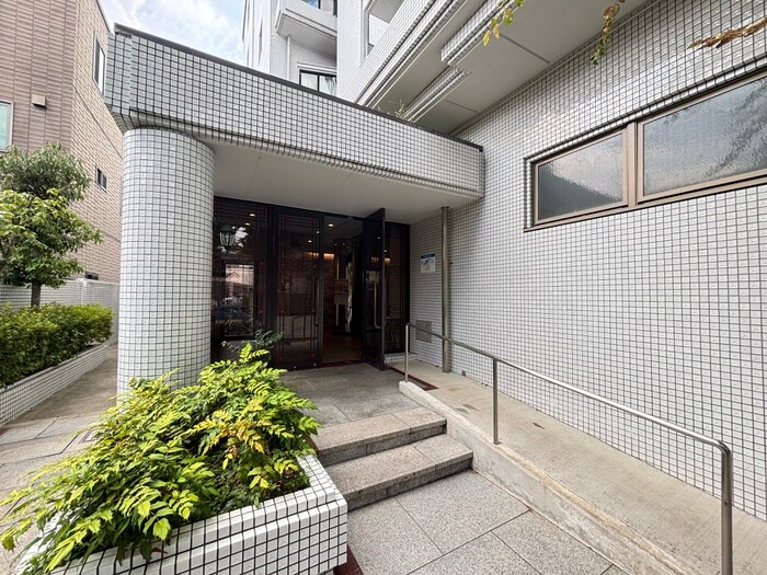 第３４長栄ヴィラ大成さがの物件外観写真