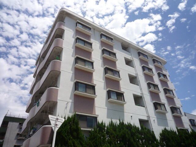 五百石マンションの物件外観写真