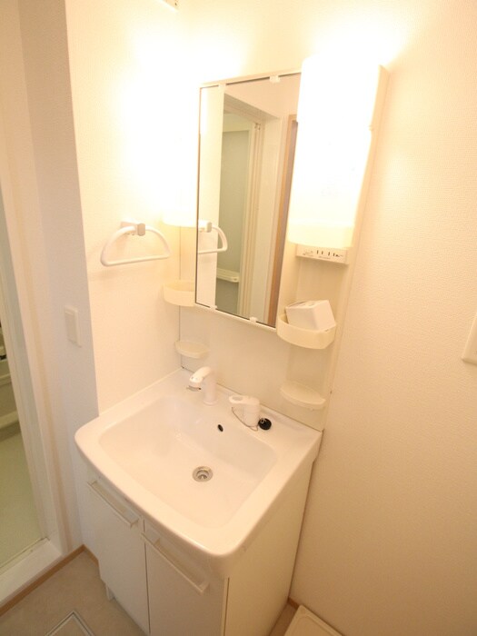 サンシャリテ西緑丘の物件内観写真