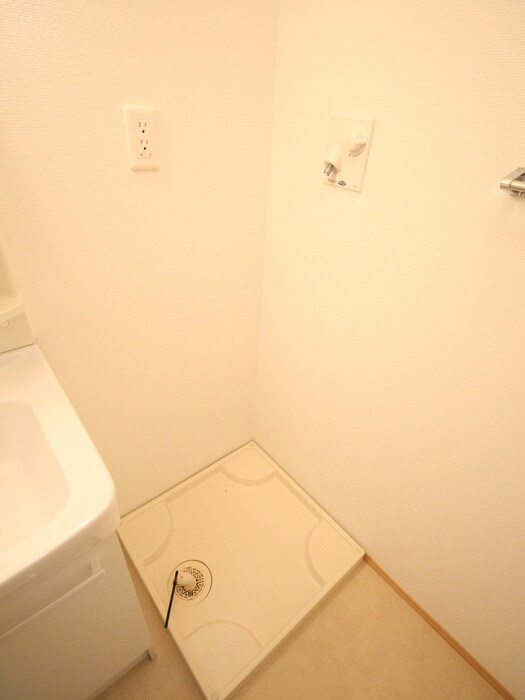 サンシャリテ西緑丘の物件内観写真