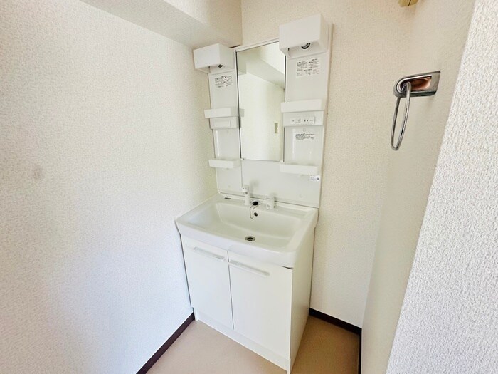 フィオ－レ甲東の物件内観写真