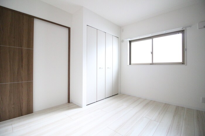 コンフォールパレ新町二条の物件内観写真